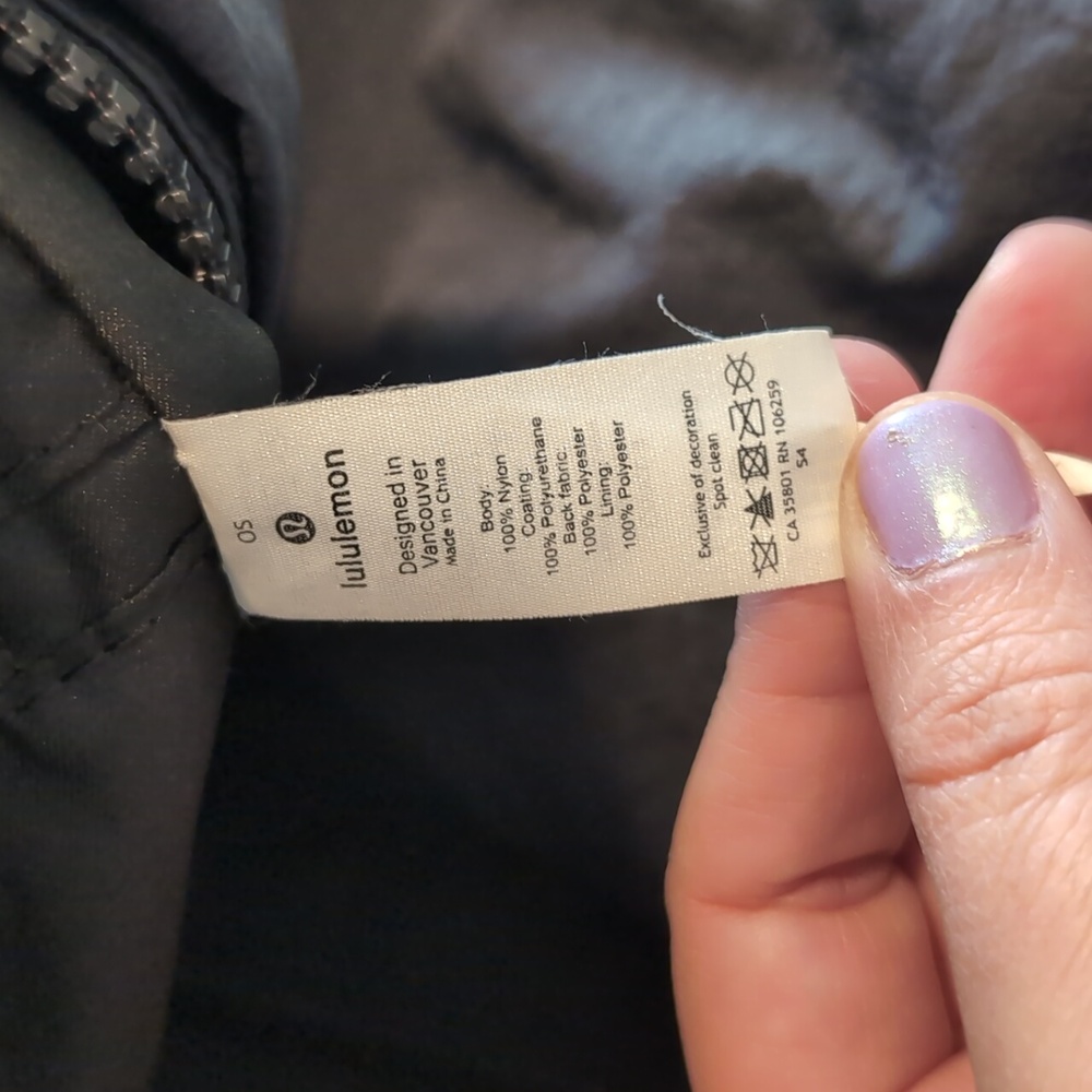 Lululemon Athletica Black Nylon Tote - Picture 4 of 10